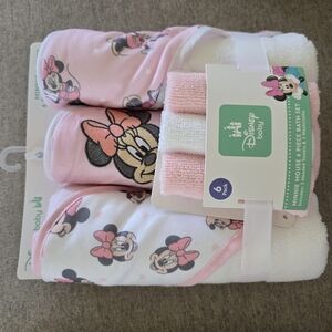 Disney Baby Minnie Mouse Bath Set